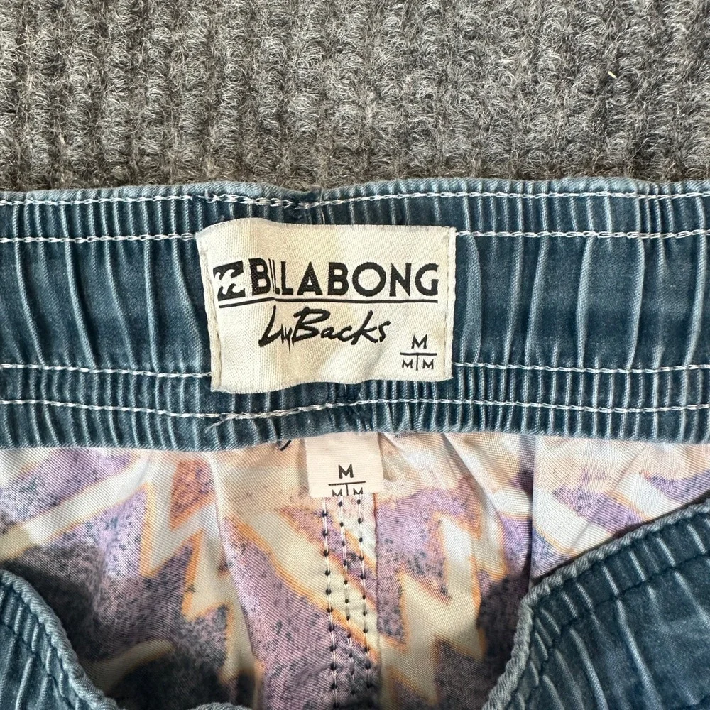 Billabong Lay Backs Board Shorts Medium Multicolor Geometric Print Elastic Waist